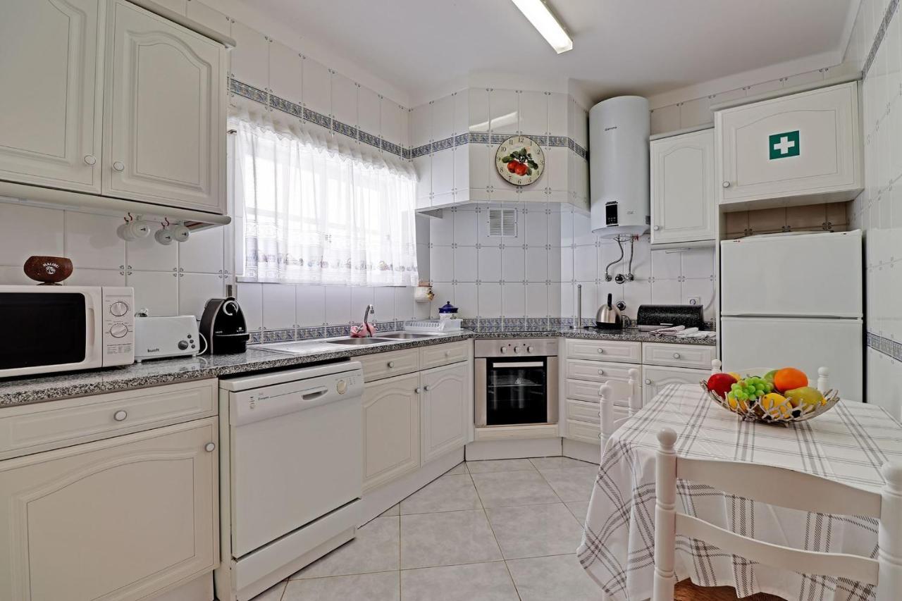 Portimao Solar Do Vau With Pool By Homing Apartment Bagian luar foto